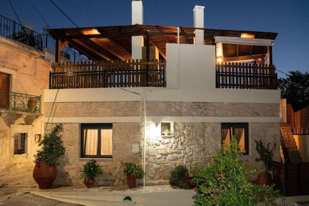 Serenity Stone House, A Blissful Retreat Apartament Petrokefalo